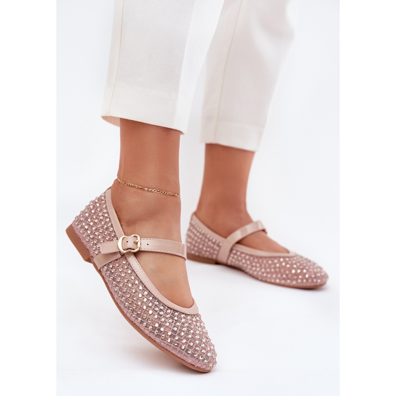 Díszített női balerinák övvel és bilincs bézs 2 Díszített női balerinák övvel és bilincs bézs 2