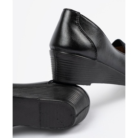 Klasszikus fekete női cipő 1