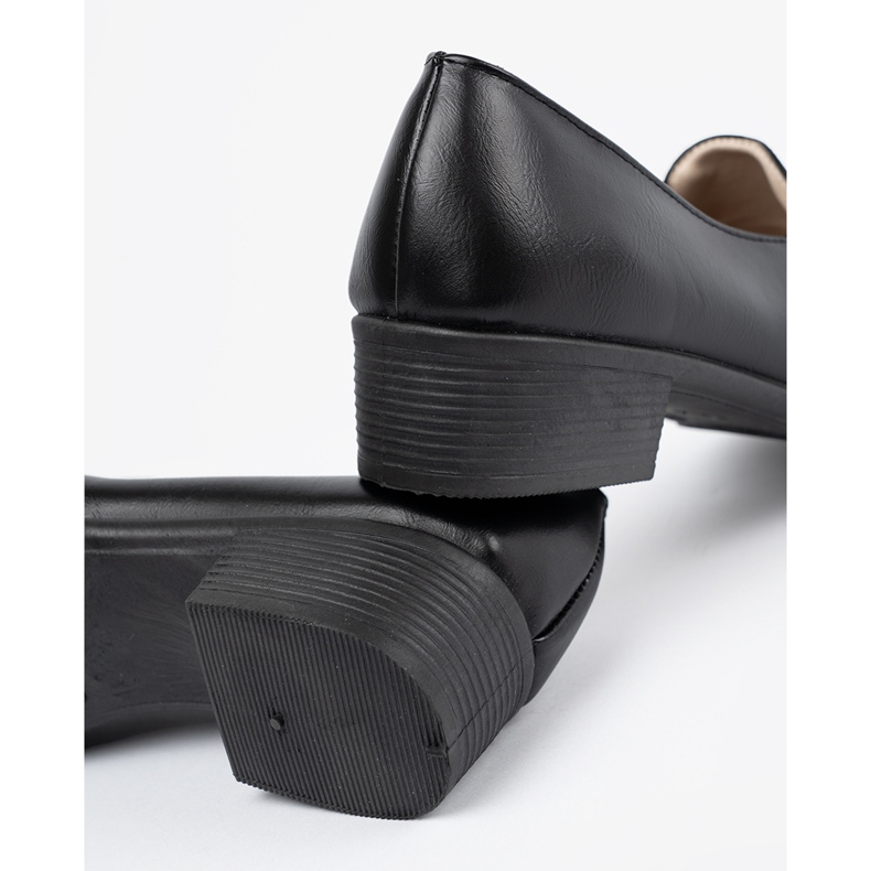 Fekete nők alacsony kápolói cipője 1