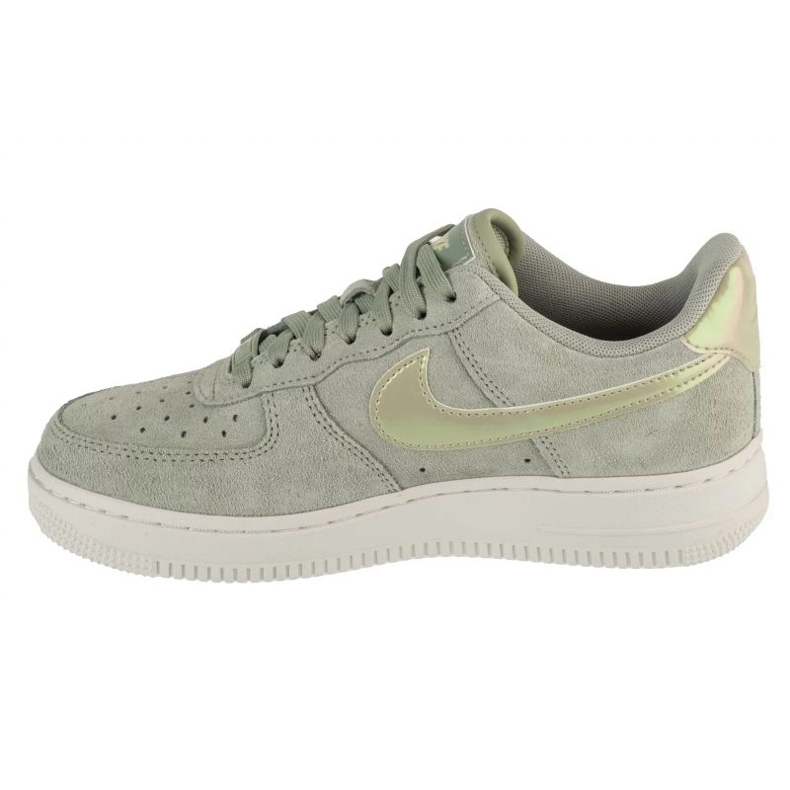 Nike Air Force 1 07 SE a HJ4401-300-ban zöld 1