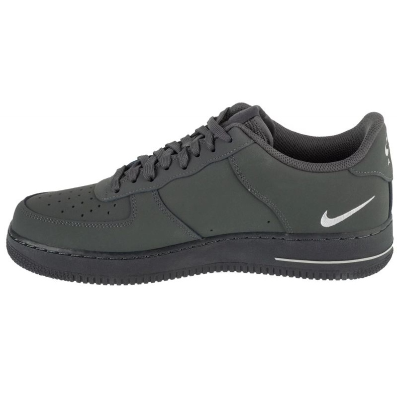 Nike légierő cipő 1 07 M HV6223-002 fekete 1