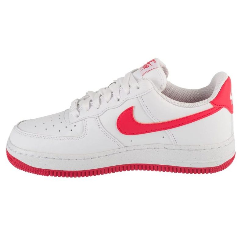 Nike Air Force 1 07 Következő természet cipő a DC9486-102-ben fehér 1