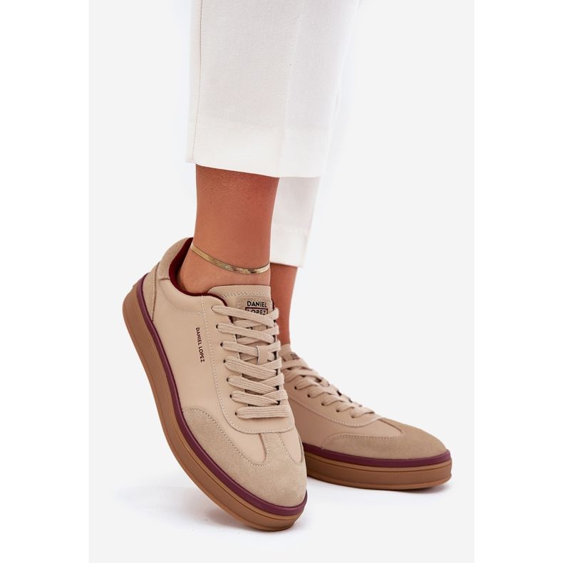 Női bőr cipők Big Star, Daniel Lopez SS2D4007 bézs 1