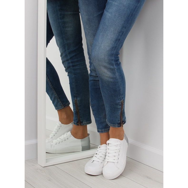 Kétszínű fehér tornacipő BK378 Fehér / Ezüst 2