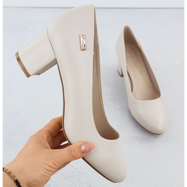 Szivattyúk a Sergio Leone PB178 húsos oszlopon 1