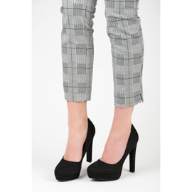 Vices Velúr sarok az emelvényen fekete 1