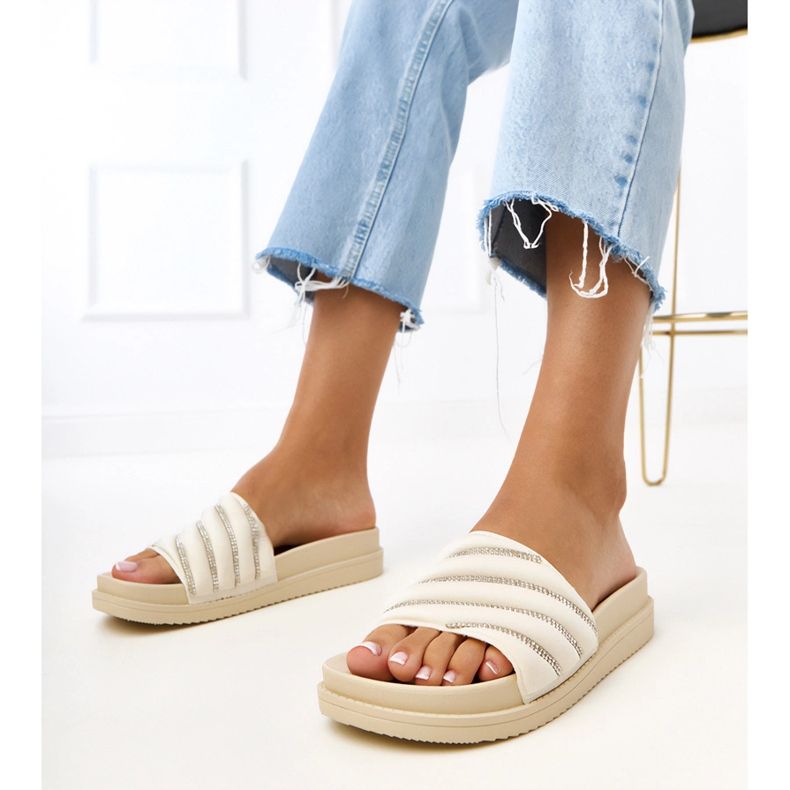 Bézs flip flopok cardon cirkonokkal kék 1 Bézs flip flopok cardon cirkonokkal kék 1