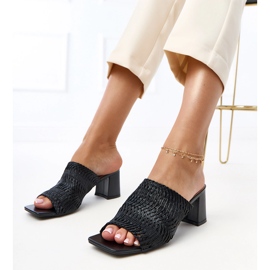 Fekete papucs az oszlopon fonott gamboa csíkokkal 1