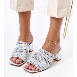 Ezüst papucs lepattant az oszlopon fonott gamboa csíkokkal 2