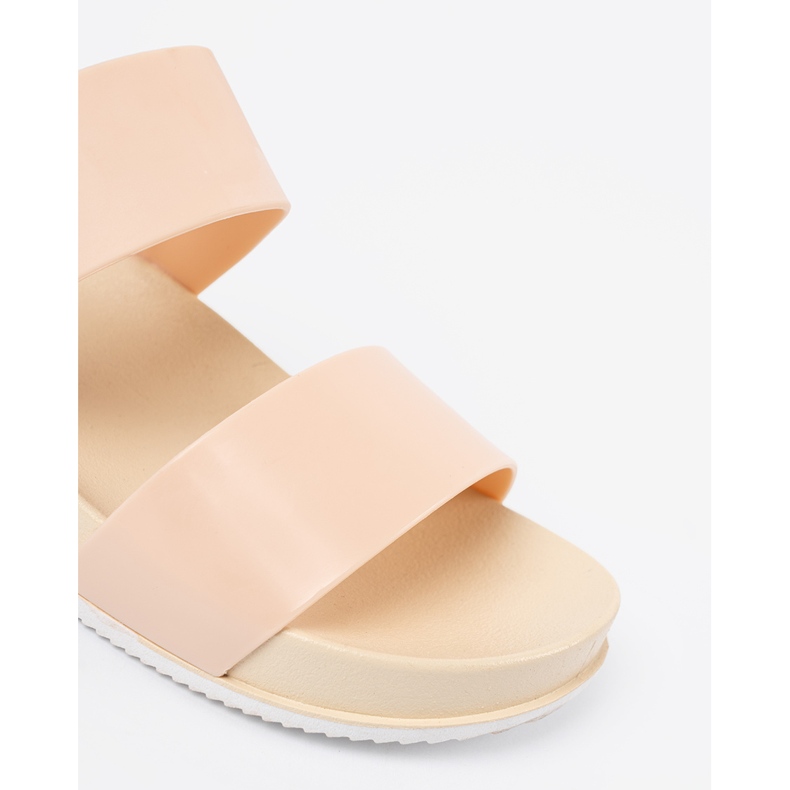 SHELOVET Kényelmes bézs papucs 1