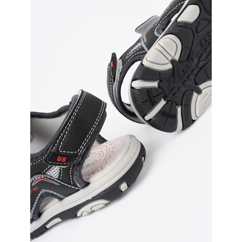 Shelvt Fekete fiúk szandál 1