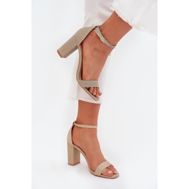 Boto Fényes női szandál az Arany Kavina Poston aranysárga 2