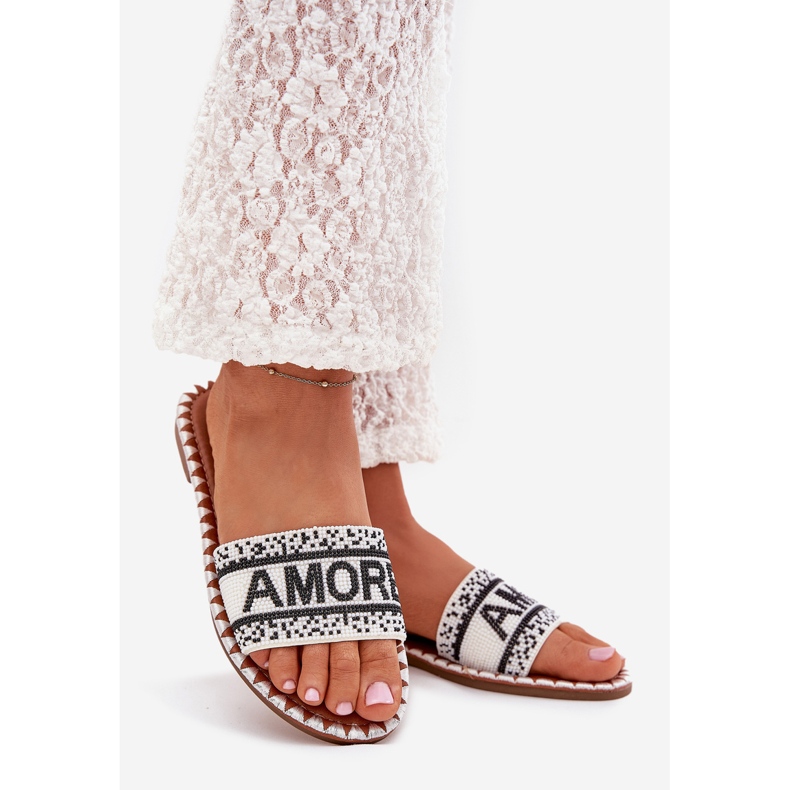 Boto Lapos, rágcsált női papucs Avelina Avelina dekorációval fehér 1