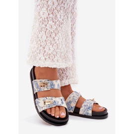 Boto Patrouched női papucskék a Blue Sorina platformon 1 Boto Patrouched női papucskék a Blue Sorina platformon 1