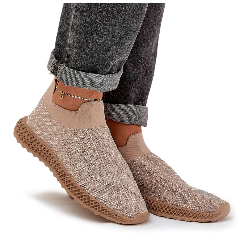 S.Barski A szeletelt női sportcipő TW121 bézs 5