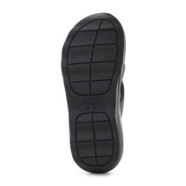 Crocs Mega Crush hármas pántos 209842-001 papucs fekete 7