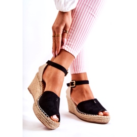 Kényelmes női szandál Wedge Black Dellián fekete 1