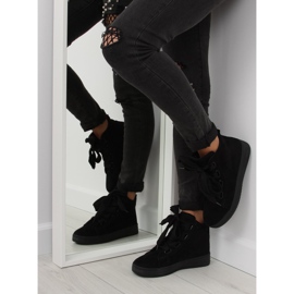 Fekete 810 fekete tornacipő 1