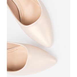 Sergio Leone Elegáns fehér gyöngy női magassarkú pumpák 1