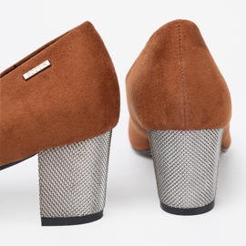 Goodin Barna szivattyúk dekoratív ezüst sarokkal 1