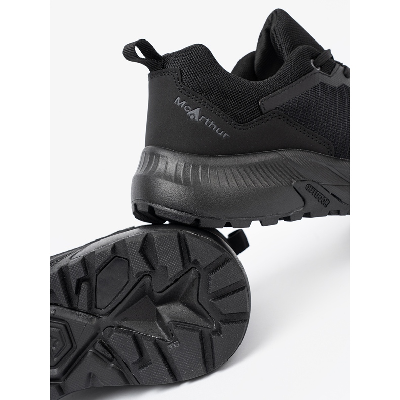 Shelvt Fekete cipők egy textil Menhur férfi felső részével 1