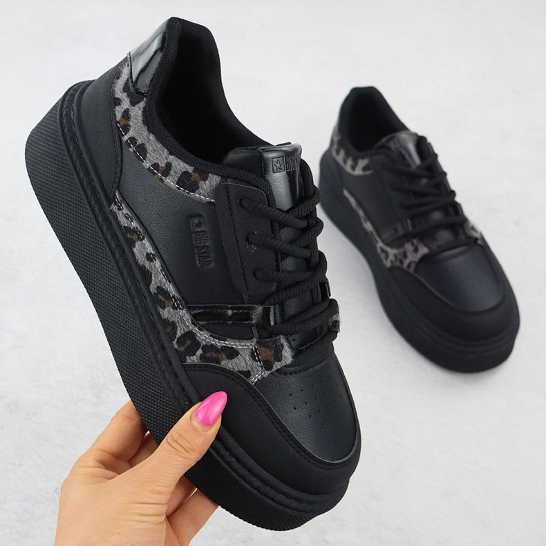 Big Star Sportcipő a ZZ Pladter -en fekete nagy csillaggal, SS274358 1