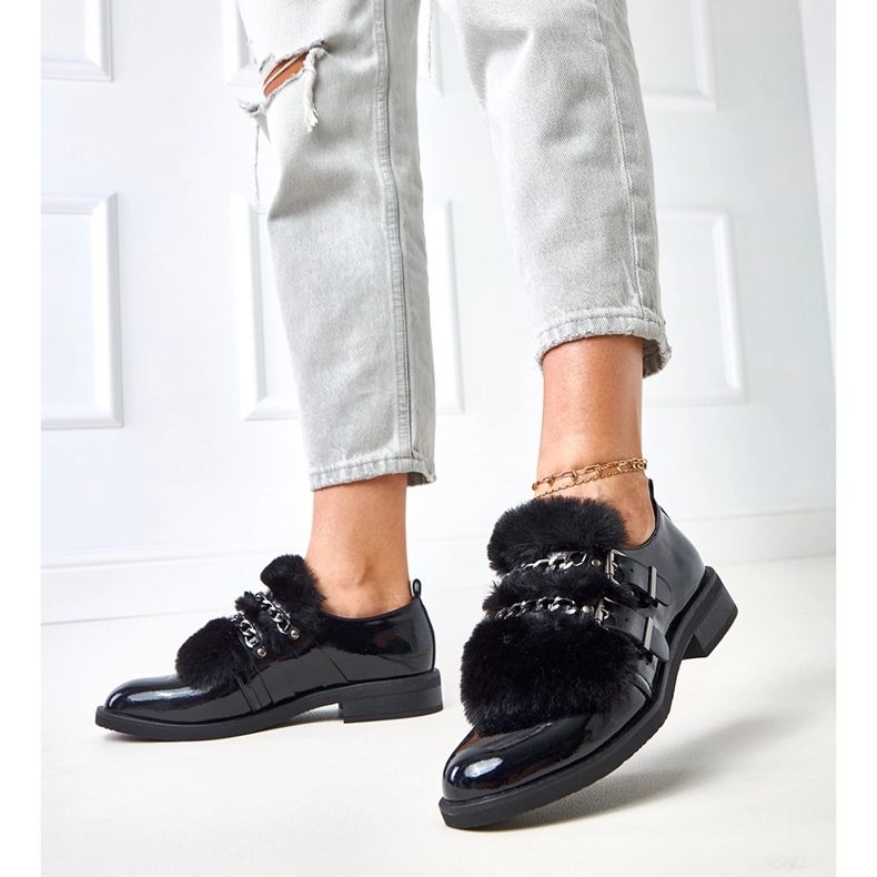 Fekete női cipő Sarol szőrmel 2