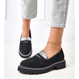 Fekete ekozamszu mokaszinok köbös cirkóniummal díszítve Klooren 1