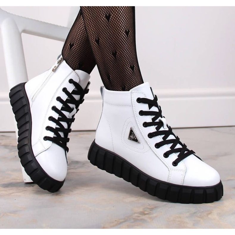 Bőr bokacsizma Filippo W PAW382B platformon, fehér 2