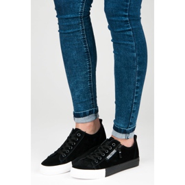 Velúr tornacipő az emelvényen fekete 1