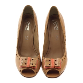 Bőr pumpák Marco 1932 masnival barna narancs 4