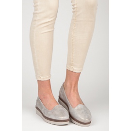 Vinceza Lordsy a platformon szürke 2