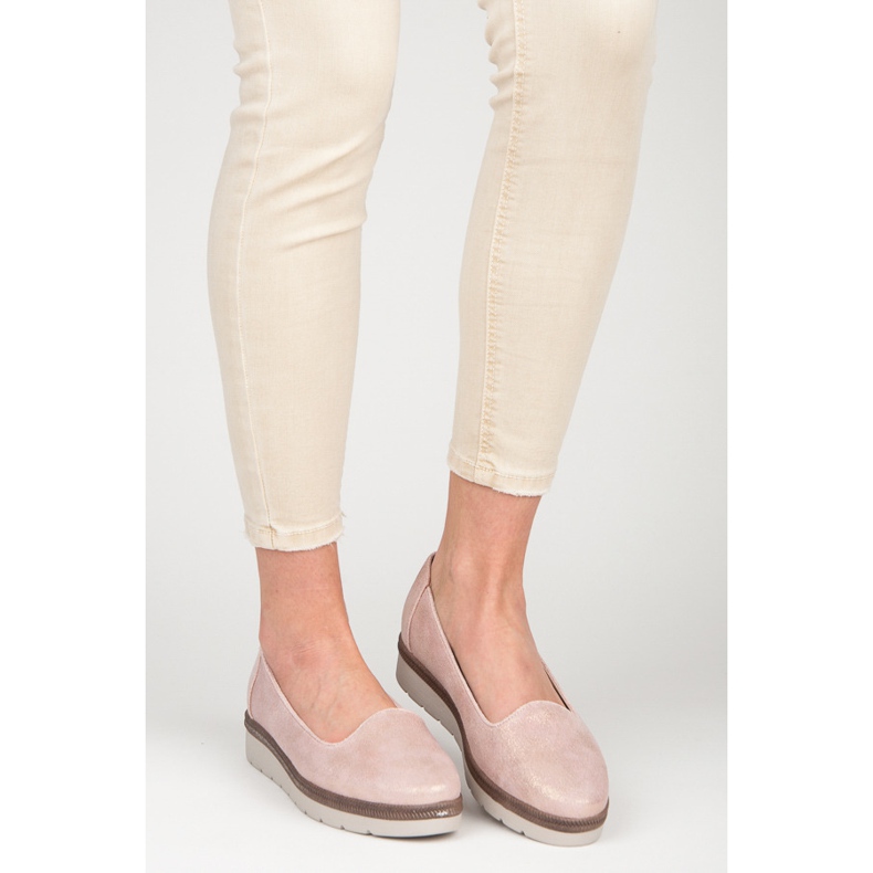 Vinceza Lordsy a platformon rózsaszín 2