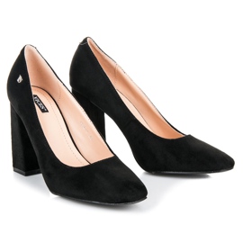 Vices Fekete pumpák az oszlopon 1