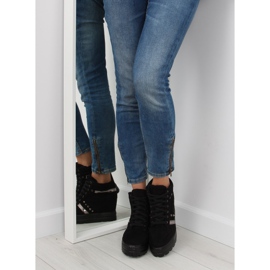 Fekete női tornacipő AT-0650-L Fekete 1 Fekete női tornacipő AT-0650-L Fekete 1