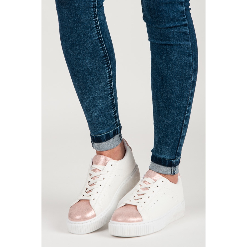 Megkötött kígyómintás tornacipő fehér 2 Megkötött kígyómintás tornacipő fehér 2