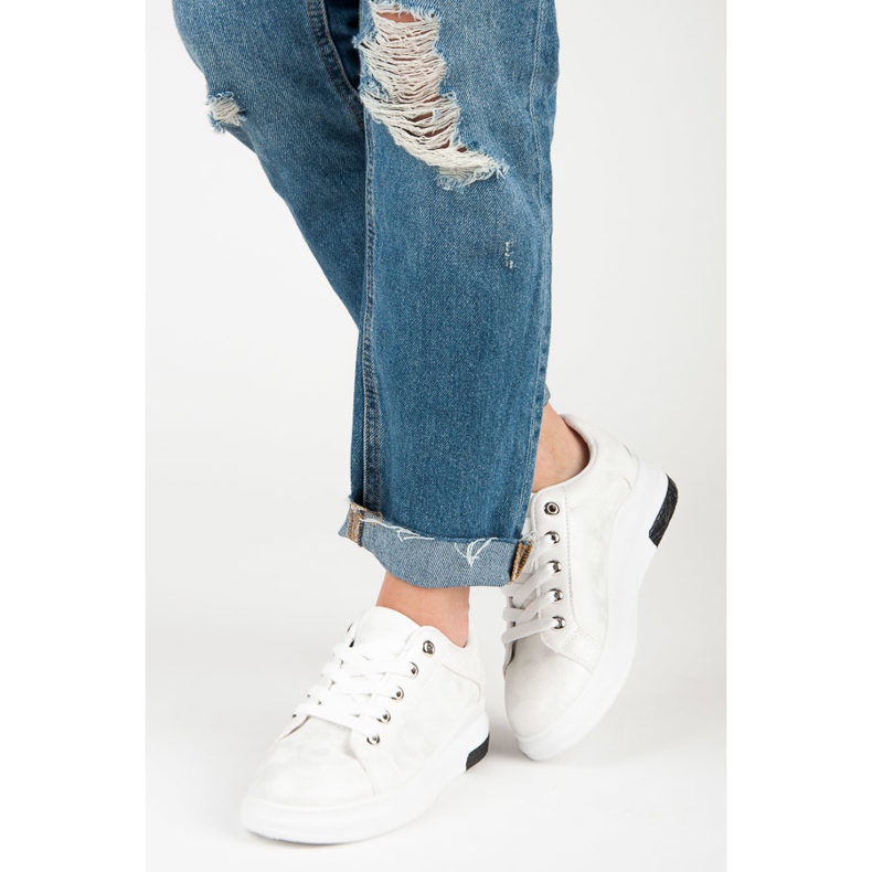 Fehér tornacipő csillaggal 1 Fehér tornacipő csillaggal 1