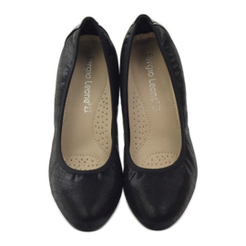 Sergio Leone Szivattyú 233 oszlopon fekete 4