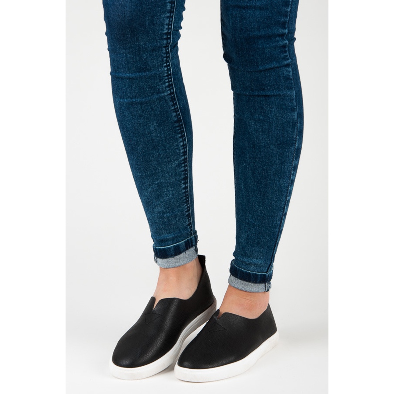 Fekete slip-on tornacipő 1