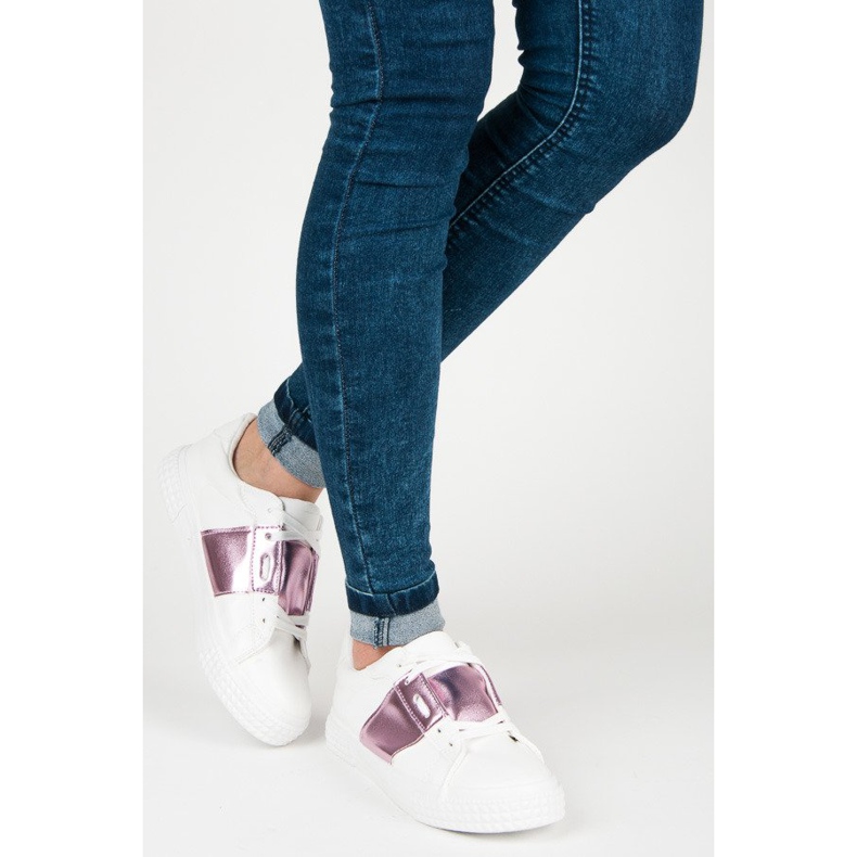 Fehér divatos tornacipő lila 2