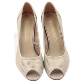 Perforált szivattyúk Sergio Leone 232 barna sárga 4