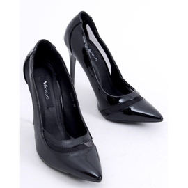 Szivattyúk E422 fekete hálószemű tüskén 1