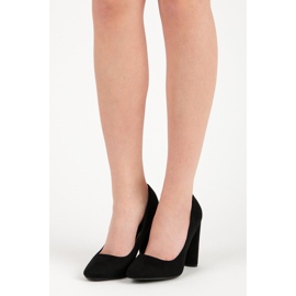 Velúr szivattyúk az oszlopon fekete 1