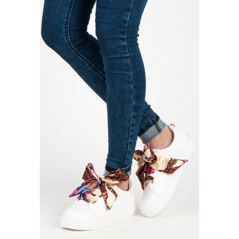 Vices Szalagsatuval átkötött tornacipő fehér 2