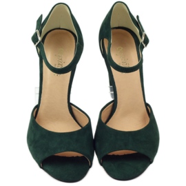 ESPINTO 246 zöld szandál piros 4 ESPINTO 246 zöld szandál piros 4