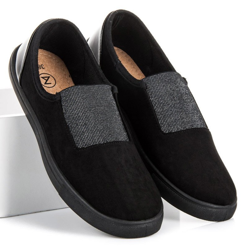 Divatos MCKEYLOR tornacipő fekete 1