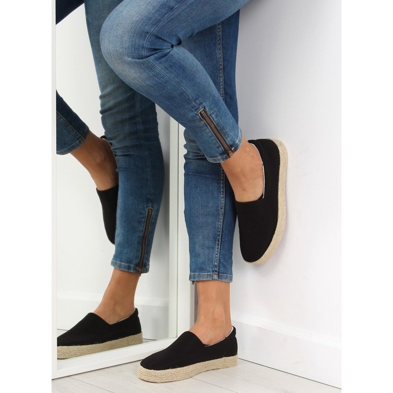 Fekete bebújós espadrillák k1833801 néger 2