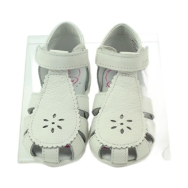 Fehér Ren But szandál 1477 5