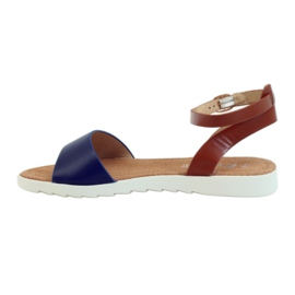 American Club Amerikai 170621-es bőr talpbetétes szandál barna sötétkék 2