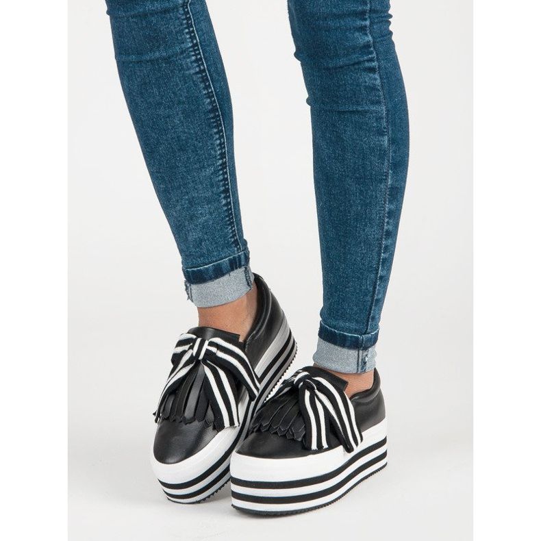 Divatos vices tornacipők fekete 1